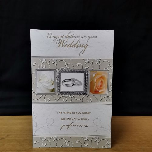 CARDS CONCRATULATIONS ON YOUR WEDDIND