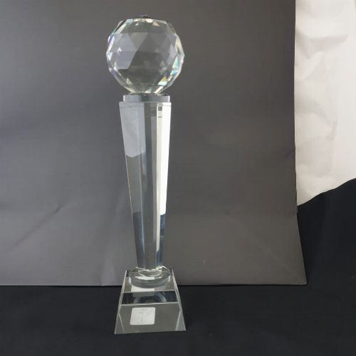 GLASS TROPHY CRYSTAL BALL TOP