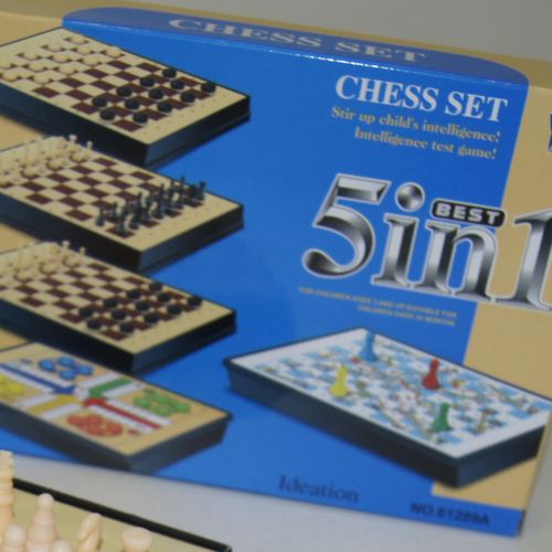 Chess Set Beat 5 in 1
